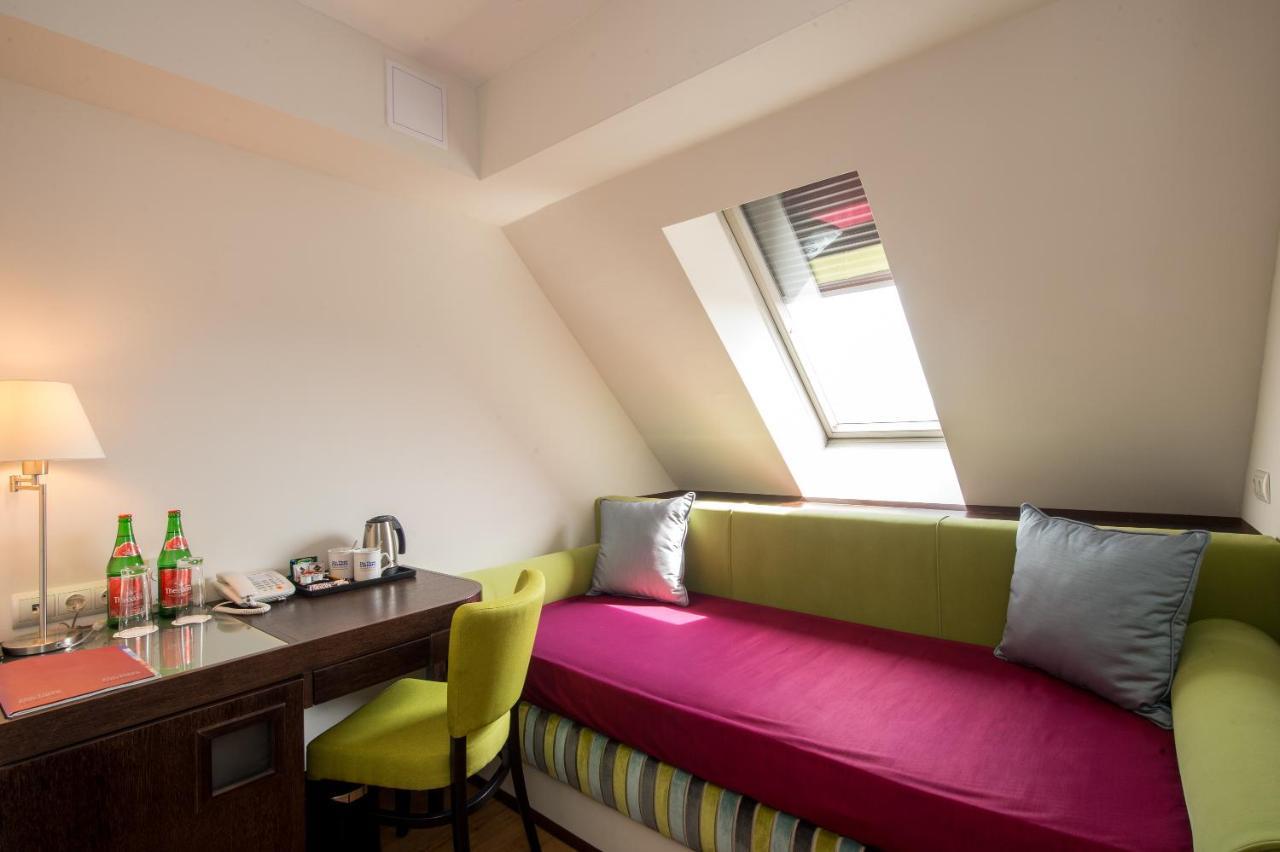 Camera Matrimoniale Comfort con Letto Supplementare
